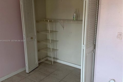 Touwnhouse à vendre à Sunrise, Floride: 3 chambres, 146.88 m2 № 2066281 - photo 21