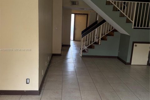 Touwnhouse à vendre à Sunrise, Floride: 3 chambres, 146.88 m2 № 2066281 - photo 3