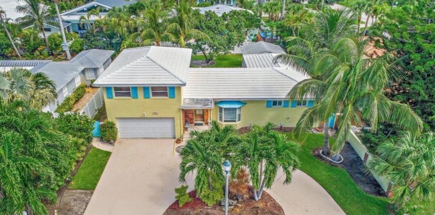 Villa ou maison à Palm Beach Shores, Floride 3 chambres, 189.24 m2 № 686515