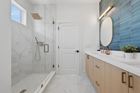 Touwnhouse à vendre à Tampa, Floride: 3 chambres, 220.83 m2 № 2306783 - photo 18