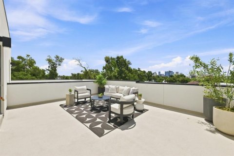 Touwnhouse à vendre à Tampa, Floride: 3 chambres, 220.83 m2 № 2306783 - photo 25