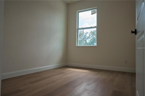 Купить таунхаус в Тампа, Флорида 8 комнат, 139.35м2, № 2431106 - фото 17