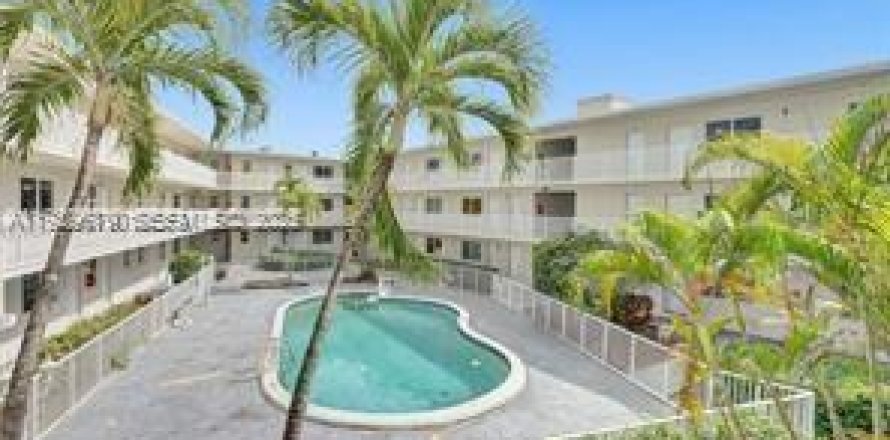 Casa en Miami, Florida 2 dormitorios № 2076891