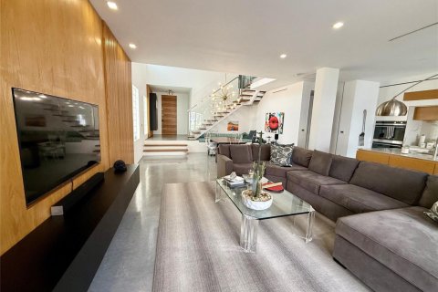 Villa ou maison à louer à Aventura, Floride: 3 chambres, 226.03 m2 № 2390225 - photo 8