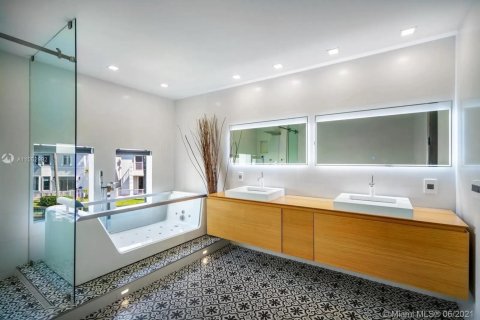 Villa ou maison à louer à Aventura, Floride: 3 chambres, 226.03 m2 № 2390225 - photo 22