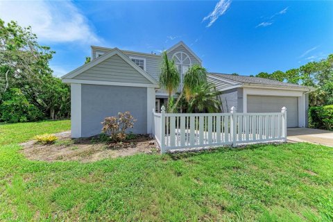 Condo in Bradenton, Florida, 3 bedrooms  № 2210440 - photo 2