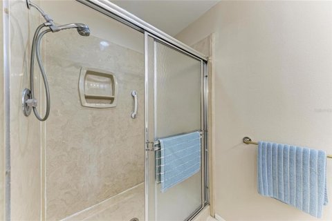 Condo in Bradenton, Florida, 3 bedrooms  № 2210440 - photo 25