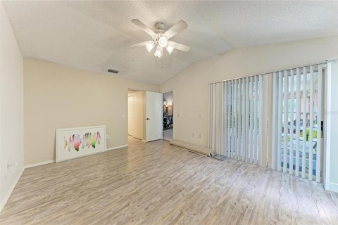 Condo in Bradenton, Florida, 3 bedrooms  № 2210440 - photo 22