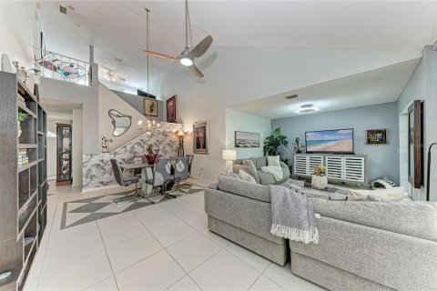 Condo in Bradenton, Florida, 3 bedrooms  № 2210440 - photo 4