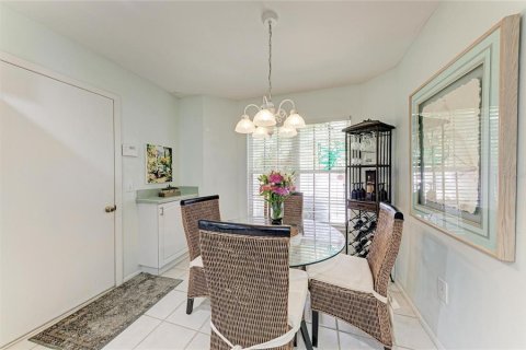 Condo in Bradenton, Florida, 3 bedrooms  № 2210440 - photo 15