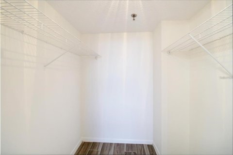 Condominio en venta en Saint Petersburg, Florida, 2 dormitorios, 116.13 m2 № 2094473 - foto 19