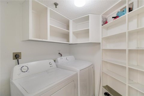 Condominio en venta en Saint Petersburg, Florida, 2 dormitorios, 116.13 m2 № 2094473 - foto 27
