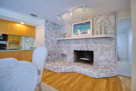 Casa en venta en Clearwater, Florida, 4 dormitorios, 176.14 m2 № 2385982 - foto 17