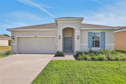Casa en venta en Haines City, Florida, 4 dormitorios, 180.04 m2 № 1827831 - foto 1