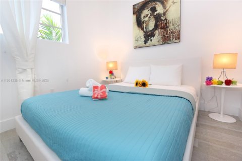 Снять в аренду кондоминиум в Майами-Бич, Флорида 2 спальни, 63.36м2, № 1975408 - фото 5