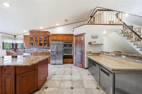 Casa en venta en Brooksville, Florida, 3 dormitorios, 342.44 m2 № 2314300 - foto 14