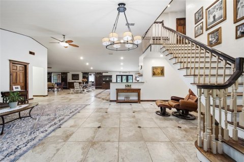Casa en venta en Brooksville, Florida, 3 dormitorios, 342.44 m2 № 2314300 - foto 5