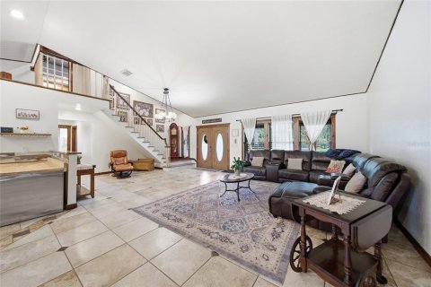 Casa en venta en Brooksville, Florida, 3 dormitorios, 342.44 m2 № 2314300 - foto 4