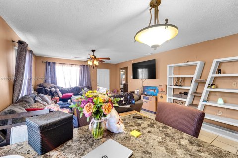 Купить виллу или дом в Майами, Флорида 3 спальни, 114.27м2, № 2048914 - фото 22