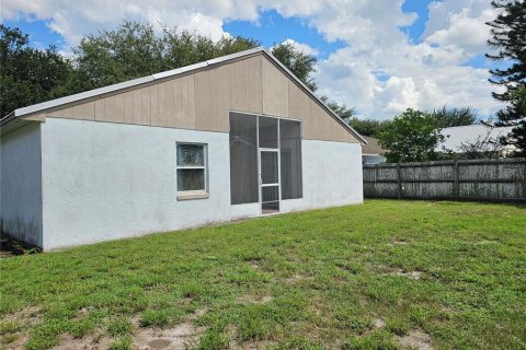 House in Winter Haven, Florida 3 bedrooms, 122.35 sq.m. № 1916653 - photo 19