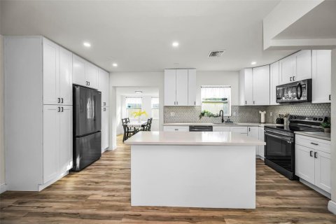 Casa en venta en Dunedin, Florida, 3 dormitorios, 106.84 m2 № 2167614 - foto 6