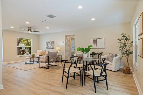 House in Dunedin, Florida 2 bedrooms, 101.36 sq.m. № 1894033 - photo 16