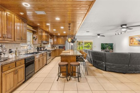 Villa ou maison à vendre à Maitland, Floride: 3 chambres, 177.35 m2 № 2406450 - photo 10