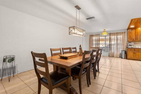 Villa ou maison à vendre à Maitland, Floride: 3 chambres, 177.35 m2 № 2406450 - photo 13
