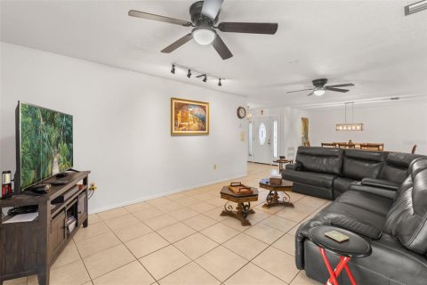 Villa ou maison à vendre à Maitland, Floride: 3 chambres, 177.35 m2 № 2406450 - photo 11