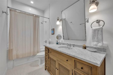 Casa en venta en Winter Park, Florida, 4 dormitorios, 265.7 m2 № 1904685 - foto 20