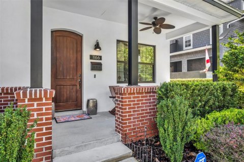 Casa en venta en Winter Park, Florida, 4 dormitorios, 265.7 m2 № 1904685 - foto 3