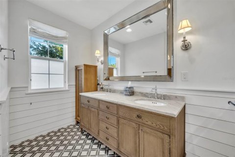 Casa en venta en Winter Park, Florida, 4 dormitorios, 265.7 m2 № 1904685 - foto 28