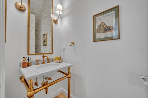 Casa en venta en Winter Park, Florida, 4 dormitorios, 265.7 m2 № 1904685 - foto 18