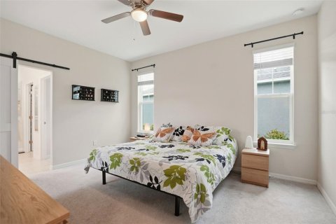 Townhouse in Wesley Chapel, Florida 3 bedrooms, 169.08 sq.m. № 2226042 - photo 27