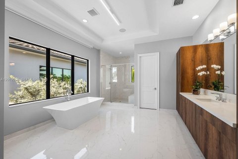 Villa ou maison à louer à Boca Raton, Floride: 6 chambres, 751.67 m2 № 2171131 - photo 26