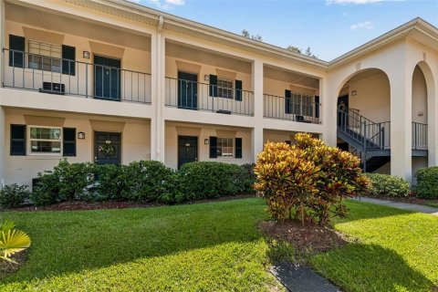 Condo à Tampa, Floride, 2 chambres  № 2356726