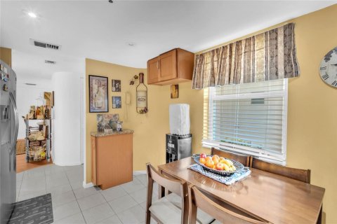 Condominio en venta en Lauderhill, Florida, 3 dormitorios, 163.51 m2 № 2179563 - foto 4