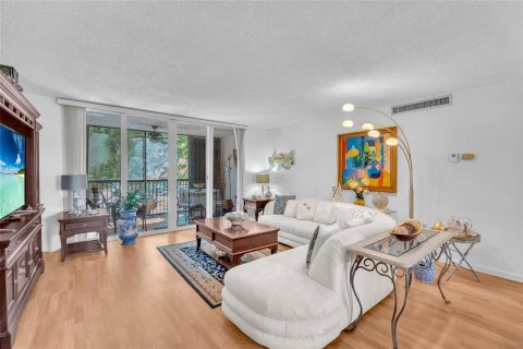 Condominio en venta en Lauderhill, Florida, 3 dormitorios, 163.51 m2 № 2179563 - foto 25