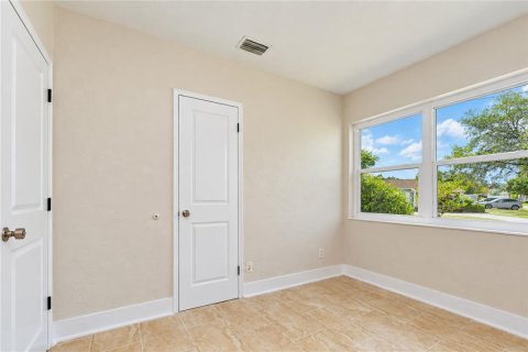 Villa ou maison à vendre à Saint Petersburg, Floride: 3 chambres, 82.68 m2 № 2403477 - photo 18