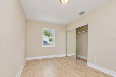 Villa ou maison à vendre à Saint Petersburg, Floride: 3 chambres, 82.68 m2 № 2403477 - photo 23