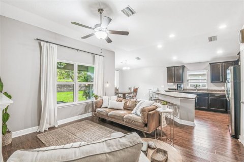 Villa ou maison à vendre à Hudson, Floride: 3 chambres, 141.21 m2 № 1894983 - photo 5