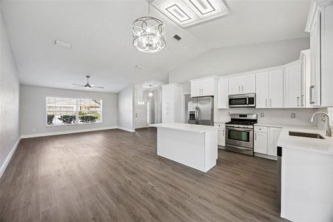 Villa ou maison à vendre à Leesburg, Floride: 3 chambres, 178.28 m2 № 2356407 - photo 11