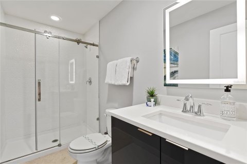 Touwnhouse à vendre à Kissimmee, Floride: 4 chambres, 162.11 m2 № 1598568 - photo 19
