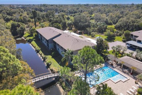 Condominio en venta en Sarasota, Florida, 2 dormitorios, 95.41 m2 № 2114383 - foto 2