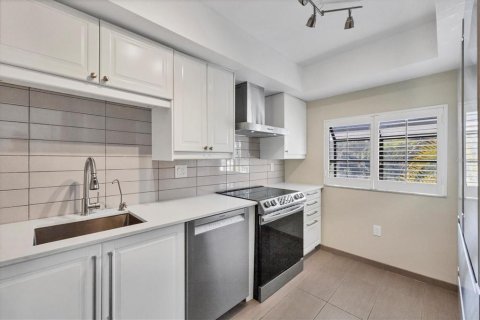 Condominio en venta en Sarasota, Florida, 2 dormitorios, 95.41 m2 № 2114383 - foto 6