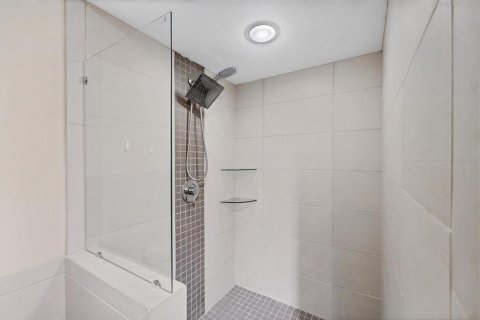 Condominio en venta en Sarasota, Florida, 2 dormitorios, 95.41 m2 № 2114383 - foto 17
