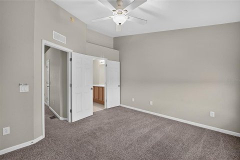 Townhouse in Ocala, Florida 2 bedrooms, 107.86 sq.m. № 2236887 - photo 28