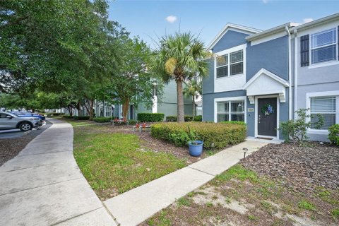 Townhouse in Ocala, Florida 2 bedrooms, 107.86 sq.m. № 2236887 - photo 2