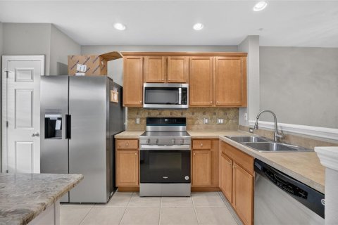 Townhouse in Ocala, Florida 2 bedrooms, 107.86 sq.m. № 2236887 - photo 7