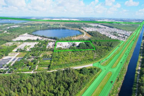 Immobilier commercial à vendre à Hialeah, Floride № 2089323 - photo 2